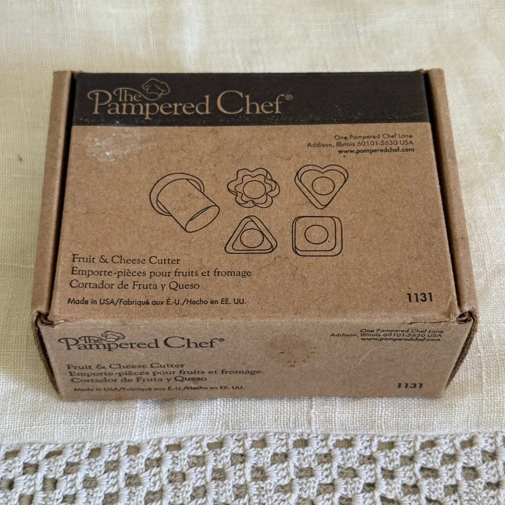 Pampered Chef Fruit and Cheese Cutter Set 1131 Heart Flower Square Triangle Tool